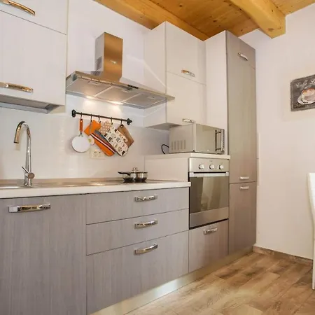 Semesterbostad Casa Ulike *